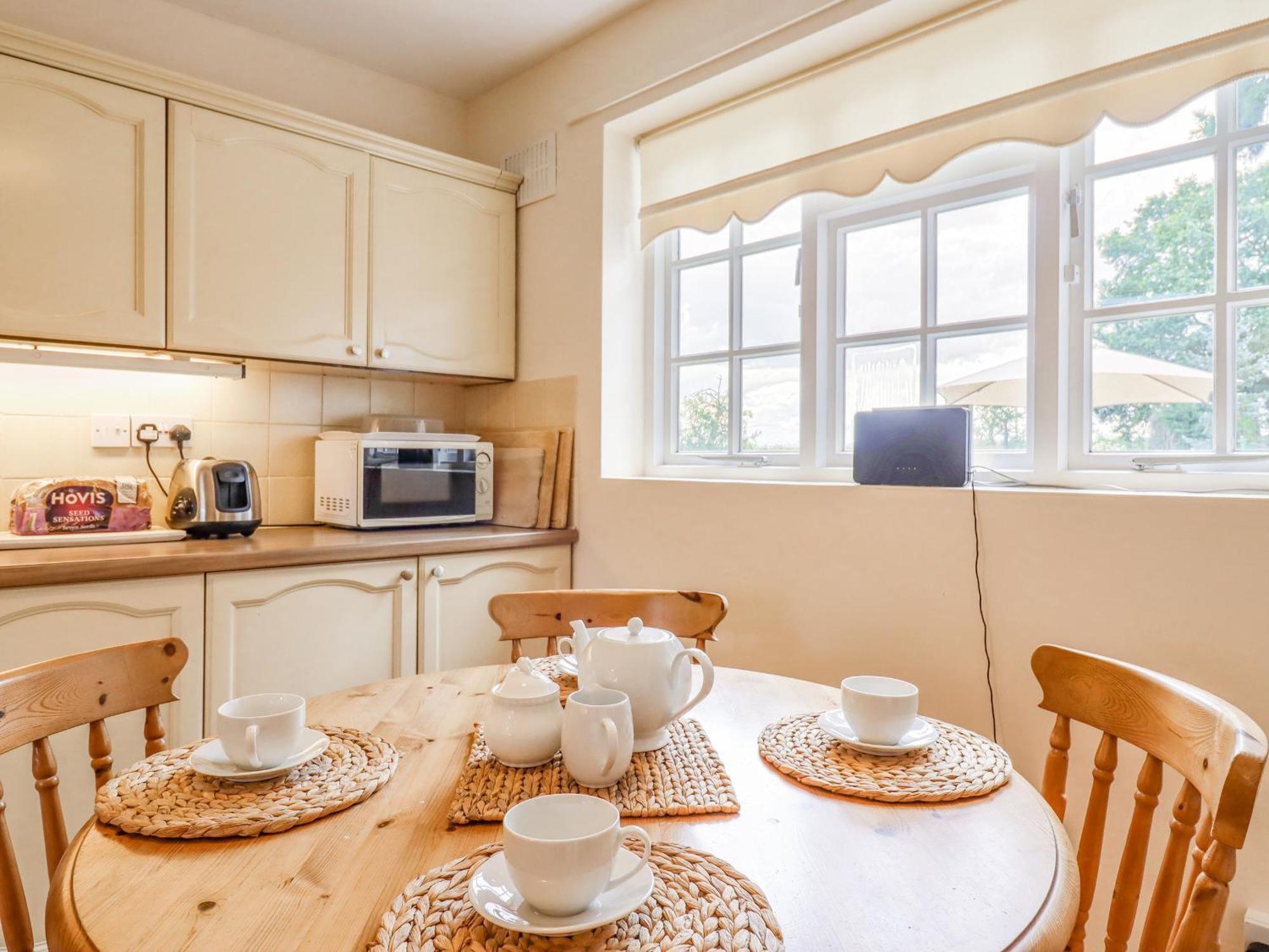 Redwood Cottage Covington  Экстерьер фото